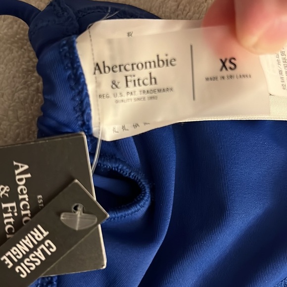 Abercrombie & Fitch ladies bikini - Picture 6 of 6